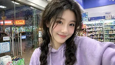 취향 저격 서브컬처 미소녀 예시 이미지